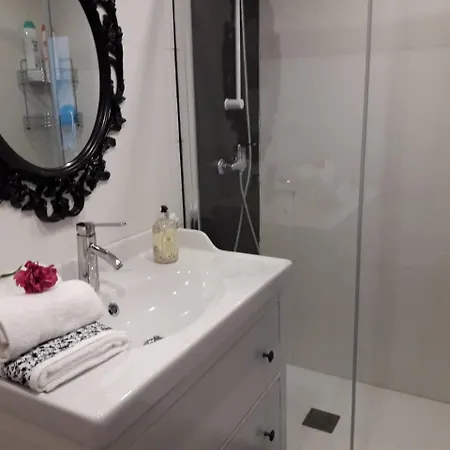 Principe House By Silastur * Хихон